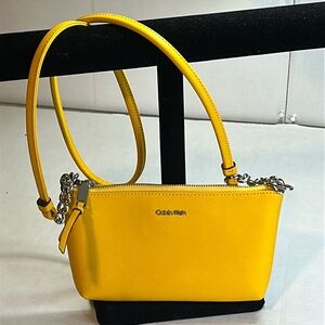 CALVIN KLEIN CROSSBODY BAG MINI IN SUNNY YELLOW SZ S